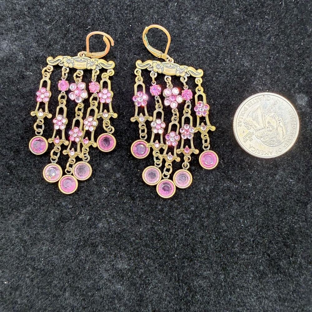 90s Victorian style Vintage Gold and Pink Crystal Chandelier Earrings 3” drop - Picture 4 of 5